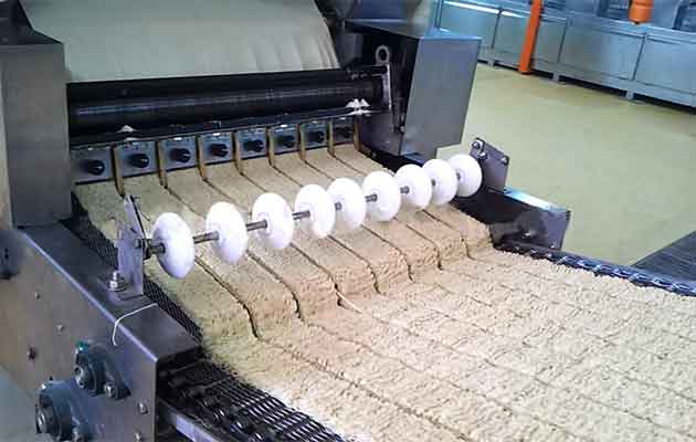 Industrial Instant Noodles Making Machine 